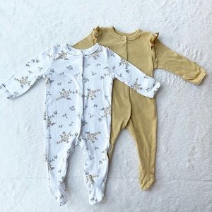 Shabby Chic | Bundle of Two 6-9M One-Piece Footie Sleep & Play Pajamas